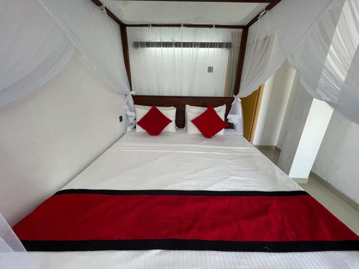 Hotel Happy Bay Weligama Exterior foto